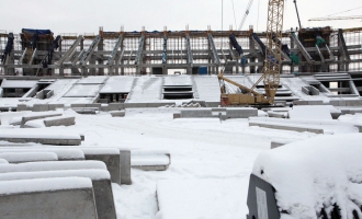 На строительстве стадиона «Спартак». Восточная трибуна. Январь 2013 года.
