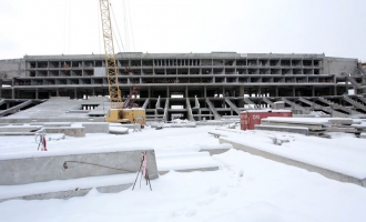 На строительстве стадиона «Спартак». Западная трибуна. Январь 2013 года.