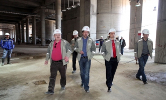 Леонид Федун посетил строительную площадку «Открытие Арена». Апрель 2013 года.