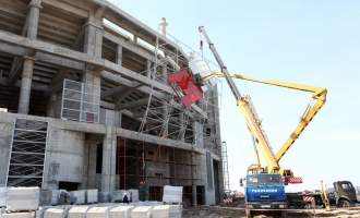 Строительная площадка стадиона «Открытие Арена». Апрель 2013 года.