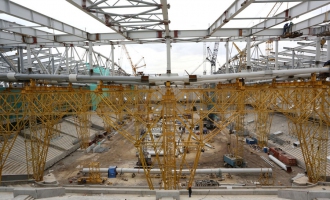 На строительстве стадиона «Открытие Арена». Сентябрь 2013 г.