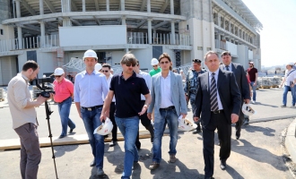 На строительстве стадиона «Открытие Арена». Июнь 2014 г.